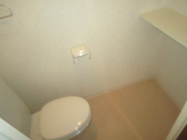 物件内観写真14　(トイレ)