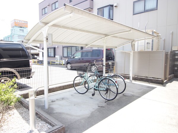 駐輪場