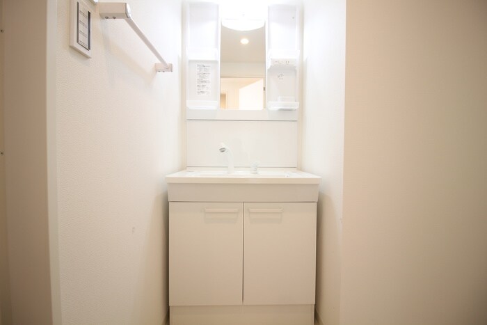 物件内観写真8　(収納)