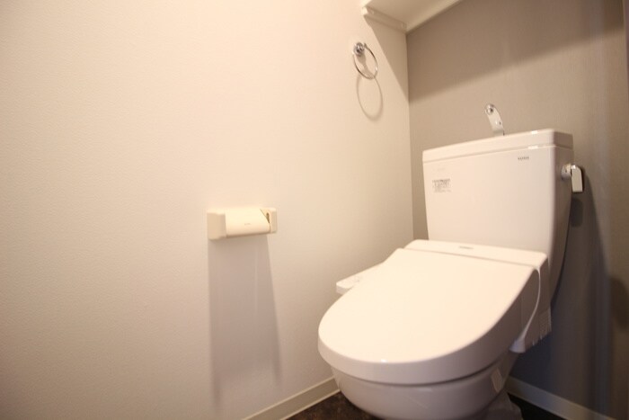 物件内観写真11　(トイレ)