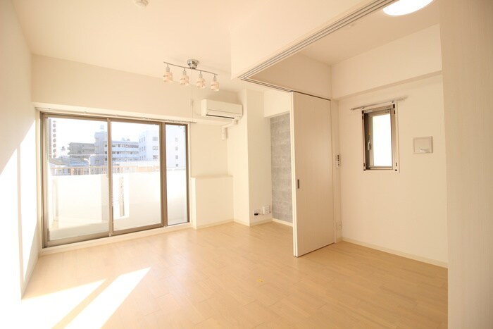 物件内観写真13　(居室)