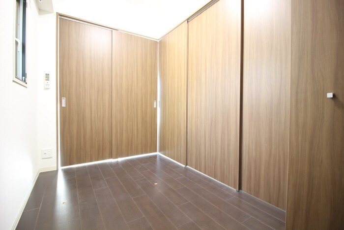 物件内観写真18　(居室)