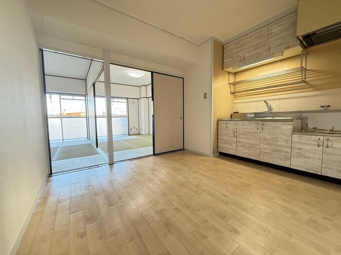 物件内観写真7　(居室)