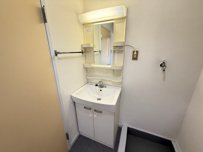 物件内観写真15　(洗面)