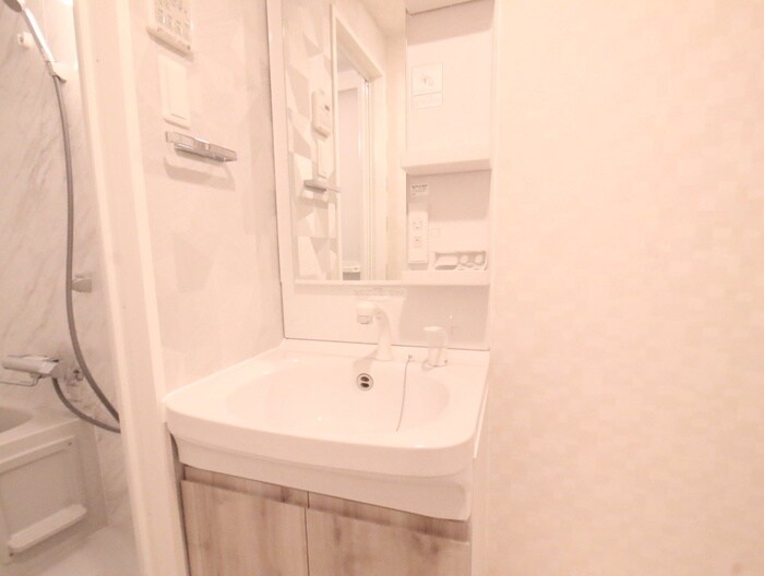 物件内観写真15　(洗面)