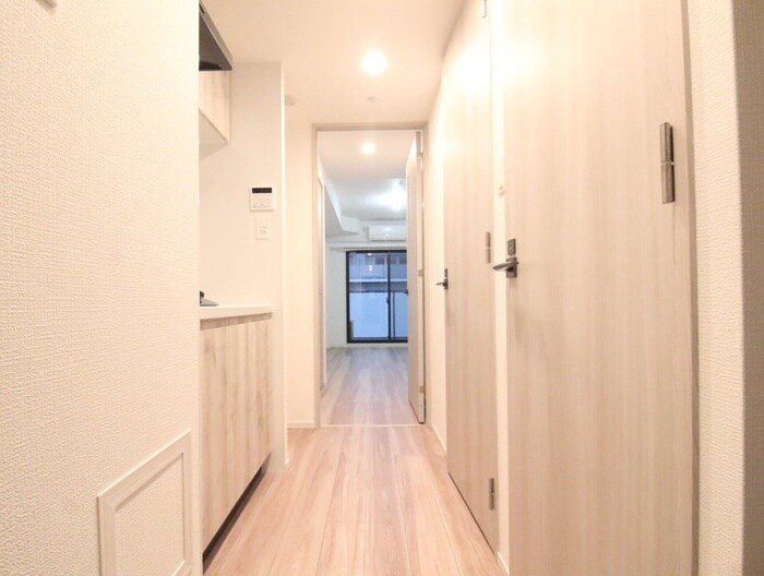 物件内観写真17　(廊下)
