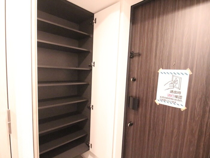 物件内観写真19　(靴箱)