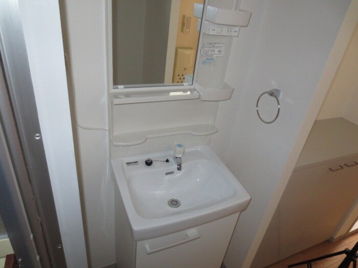 物件内観写真12　(洗面)