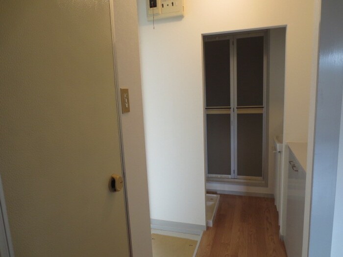 物件内観写真22　(玄関)