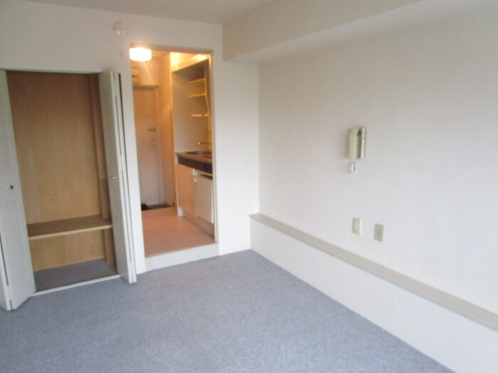 物件内観写真14　(居室)