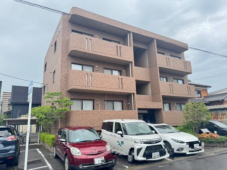 スクエアハウス外観写真