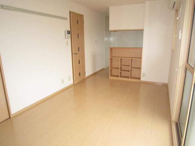 物件内観写真5　(居室)