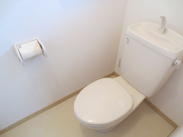 物件内観写真5　(トイレ)