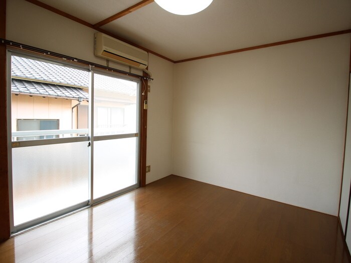 物件内観写真12　(居室)