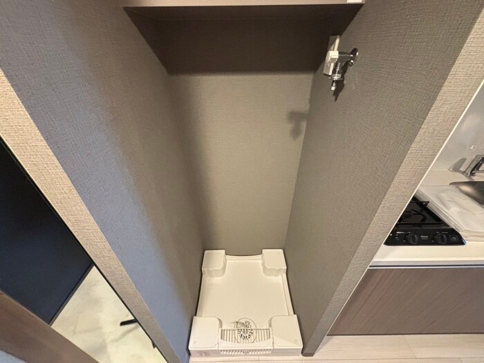 物件内観写真17　(洗濯機置場)