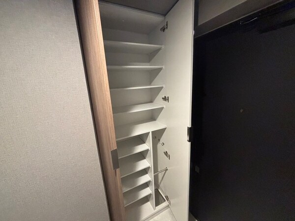 靴箱