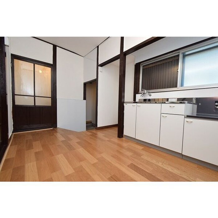 物件内観写真6　(居室)