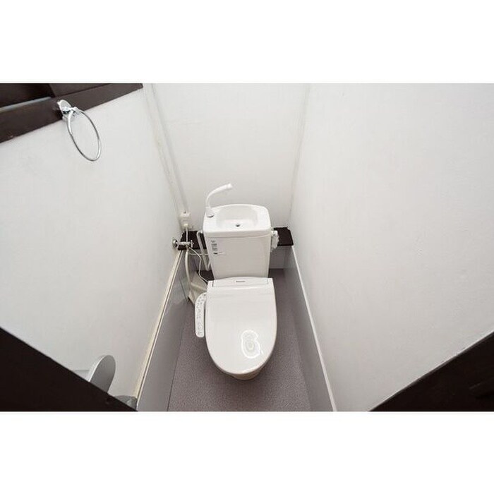 物件内観写真11　(トイレ)