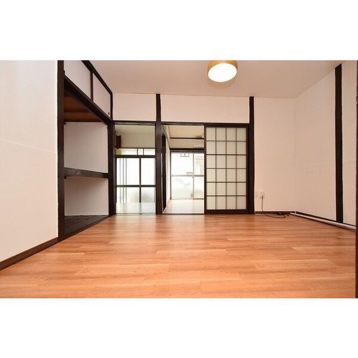 物件内観写真19　(居室)