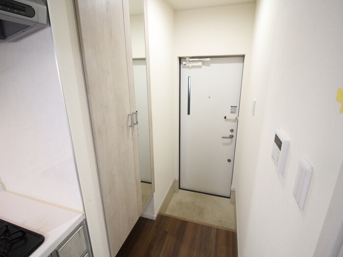 物件内観写真19　(玄関)