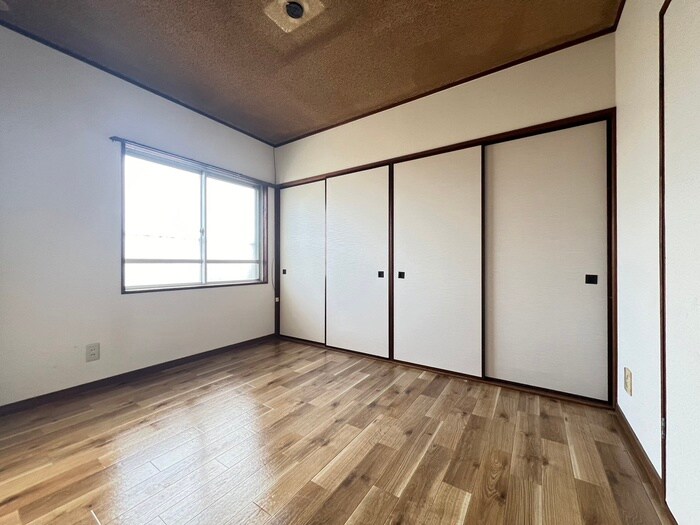 物件内観写真7　(居室)