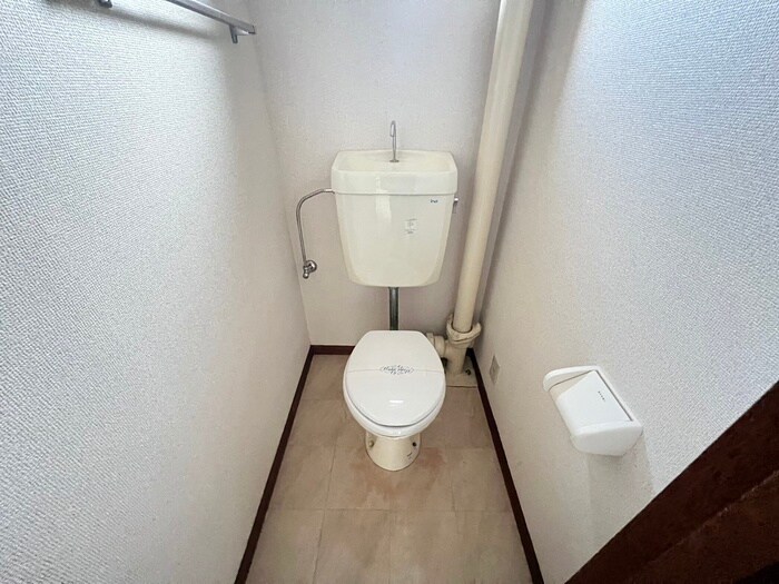 物件内観写真13　(トイレ)