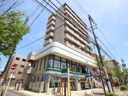 ｽﾃｰｼｮﾝﾋﾞﾙアサトク外観写真
