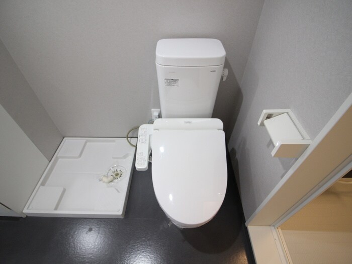 物件内観写真12　(トイレ)