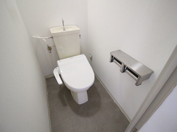 物件内観写真12　(トイレ)