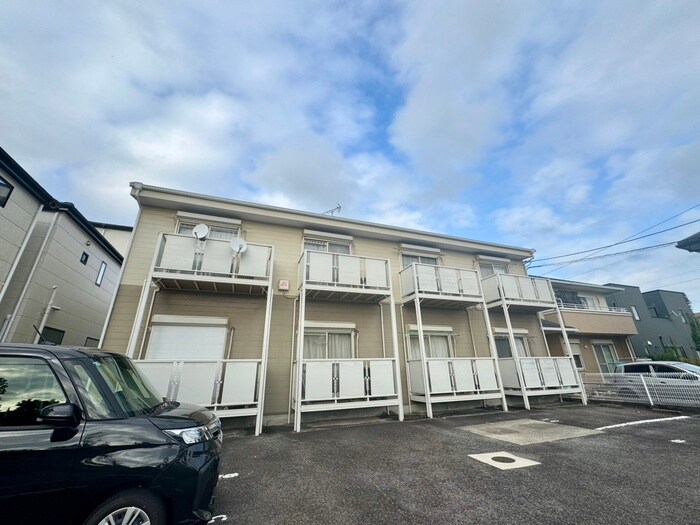 物件外観写真3　(外観写真)