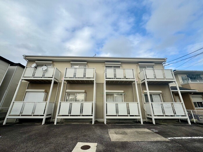 物件外観写真4　(外観写真)