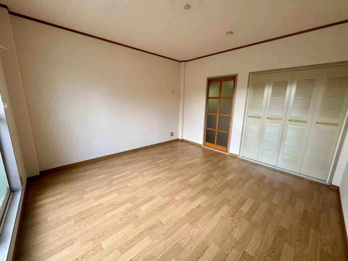 物件内観写真22　(居室)