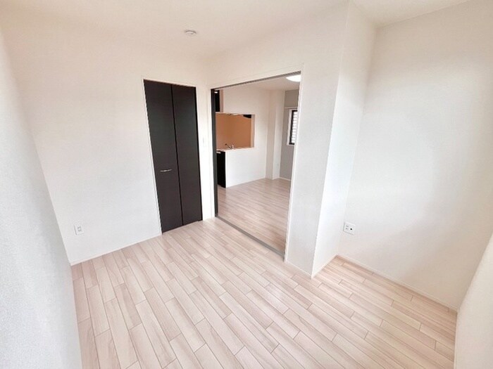 物件内観写真6　(居室)