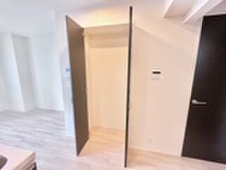 物件内観写真10　(収納)