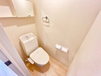 物件内観写真12　(トイレ)