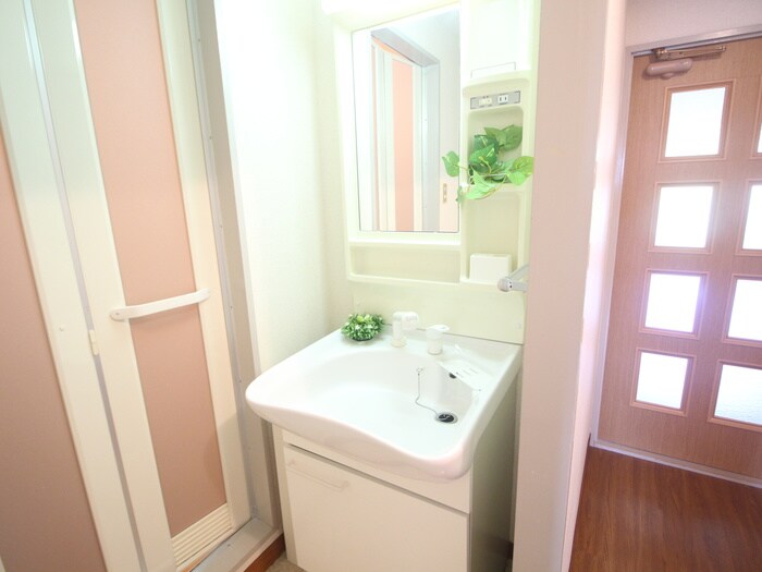 物件内観写真13　(洗面)