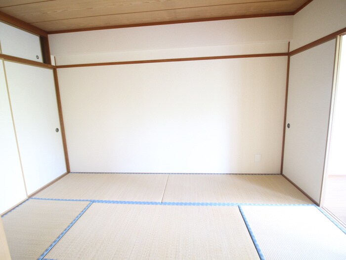 物件内観写真17　(居室)