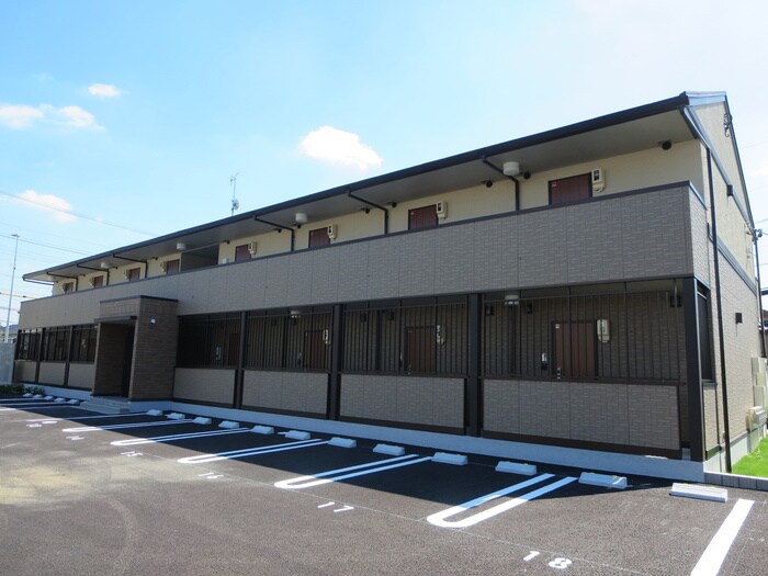 物件外観写真2　(外観写真)