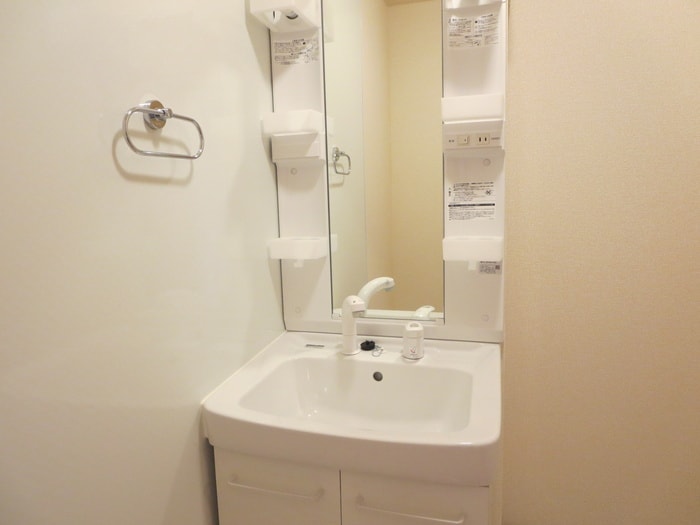 物件内観写真10　(洗面)