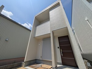 ヴィラ藤塚D棟外観写真