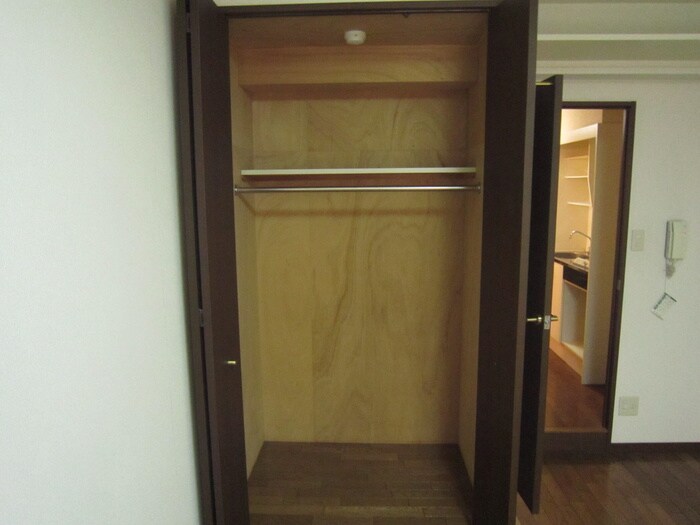 物件内観写真9　(収納)