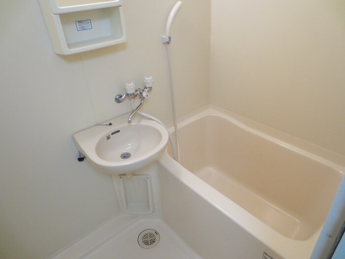 物件内観写真11　(バス／シャワールーム等)