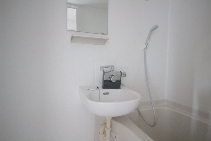 物件内観写真12　(洗面)