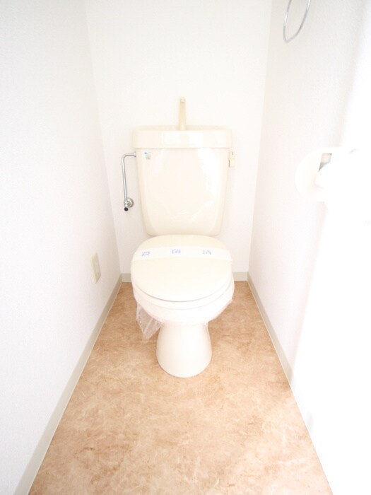 物件内観写真13　(トイレ)