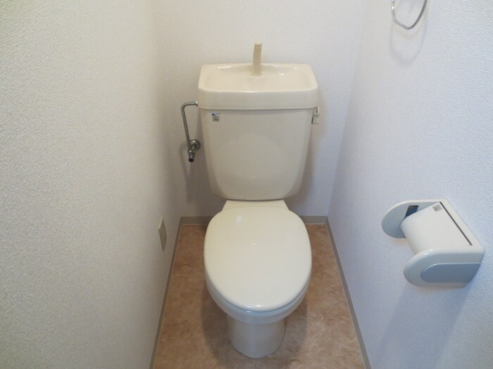 物件内観写真13　(トイレ)