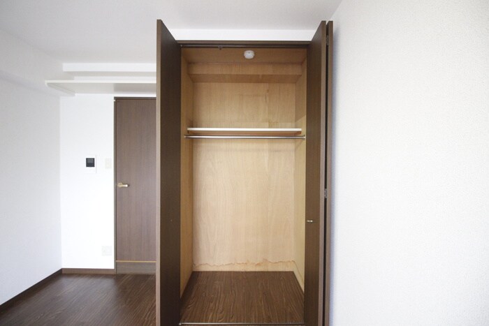 物件内観写真13　(収納)