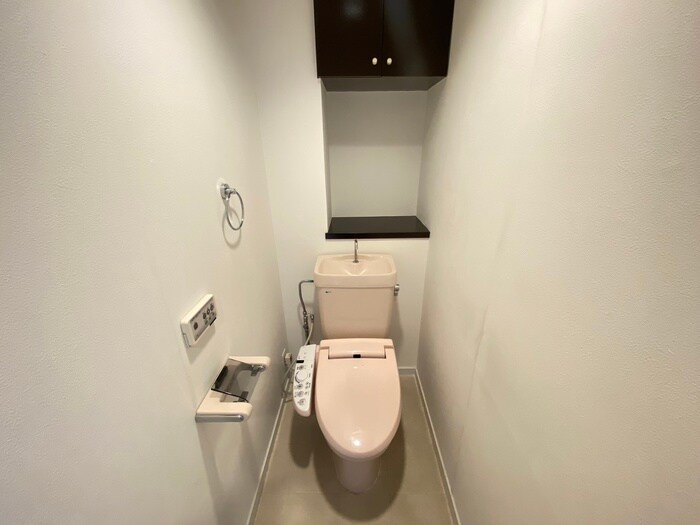 物件内観写真14　(トイレ)