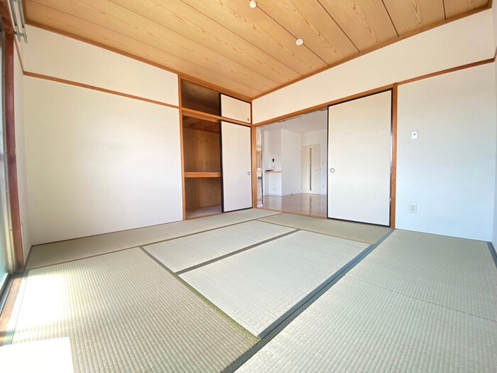 物件内観写真19　(居室)