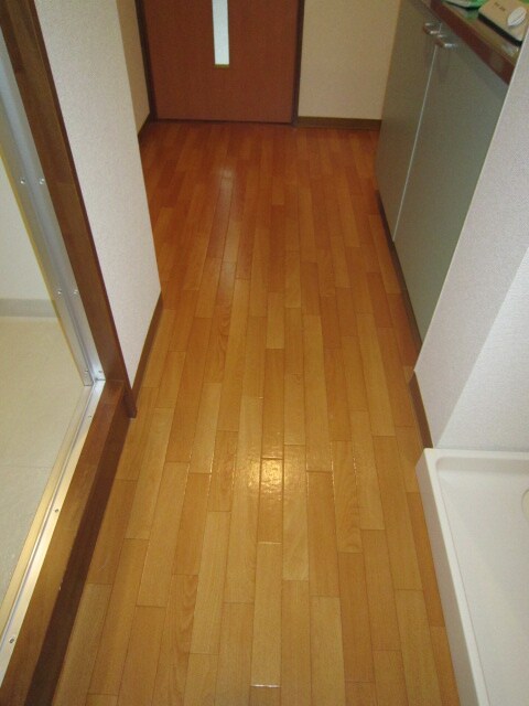 物件内観写真15　(廊下)