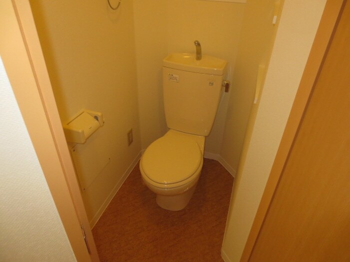 物件内観写真10　(トイレ)